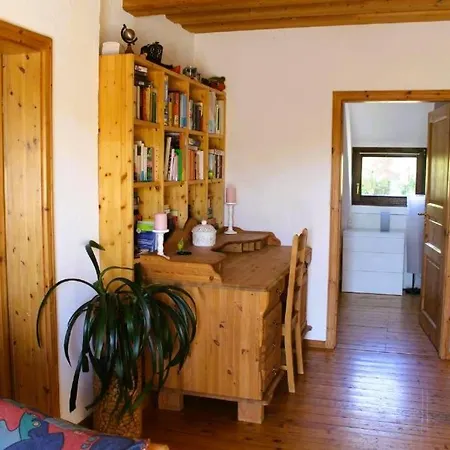 Dreimaedelhof Apartment